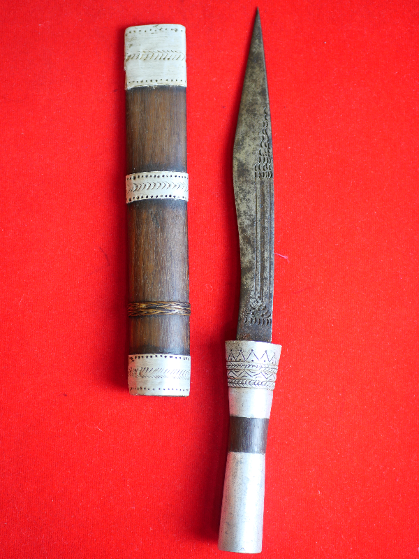 มีดหมอหลวงพ่อรุ่ง วัดหนองสีนวล