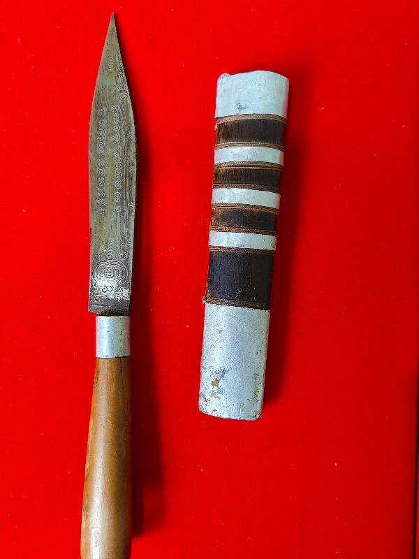 มีดหมอหลวงพ่อบุญมี วัดเขาสมอคอน