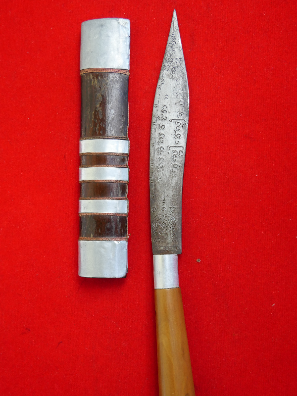 มีดหมอหลวงพ่อบุญมี วัดเขาสมอคอน