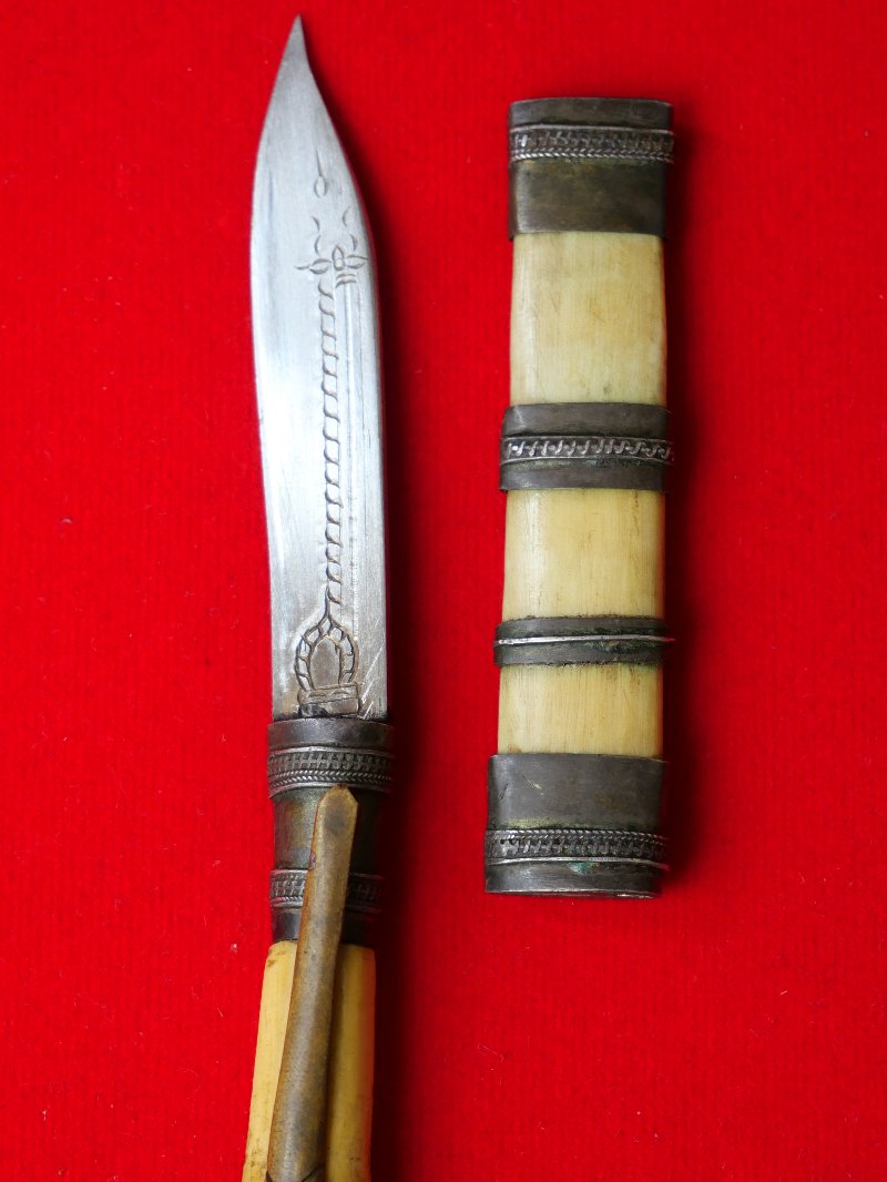 มีดหมอหลวงพ่อกัน วัดเขาแก้ว