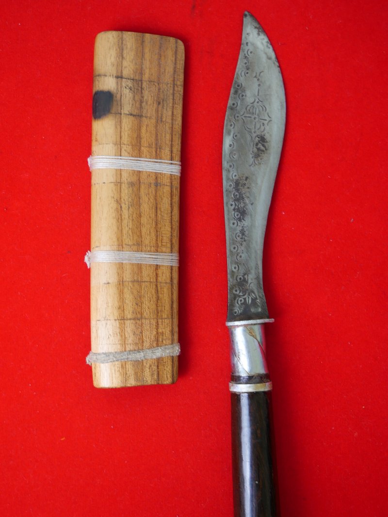 มีดหมอหลวงพ่อรุ่ง วัดหนองสีนวล